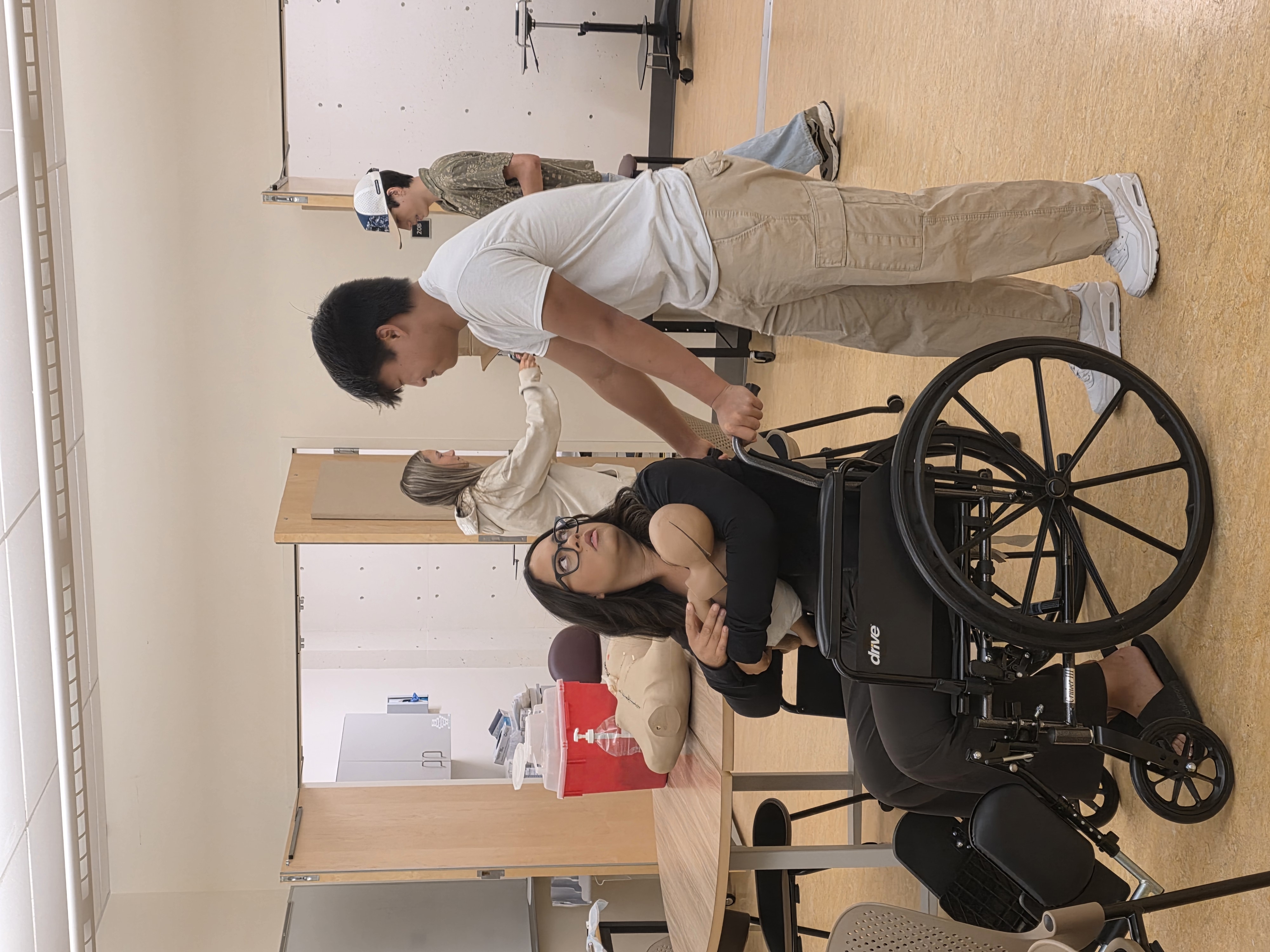 Main image for Allied Health Inspires Next Generation of Students