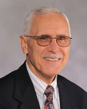 2008 Outstanding Alumni honoree Larry Swatosh