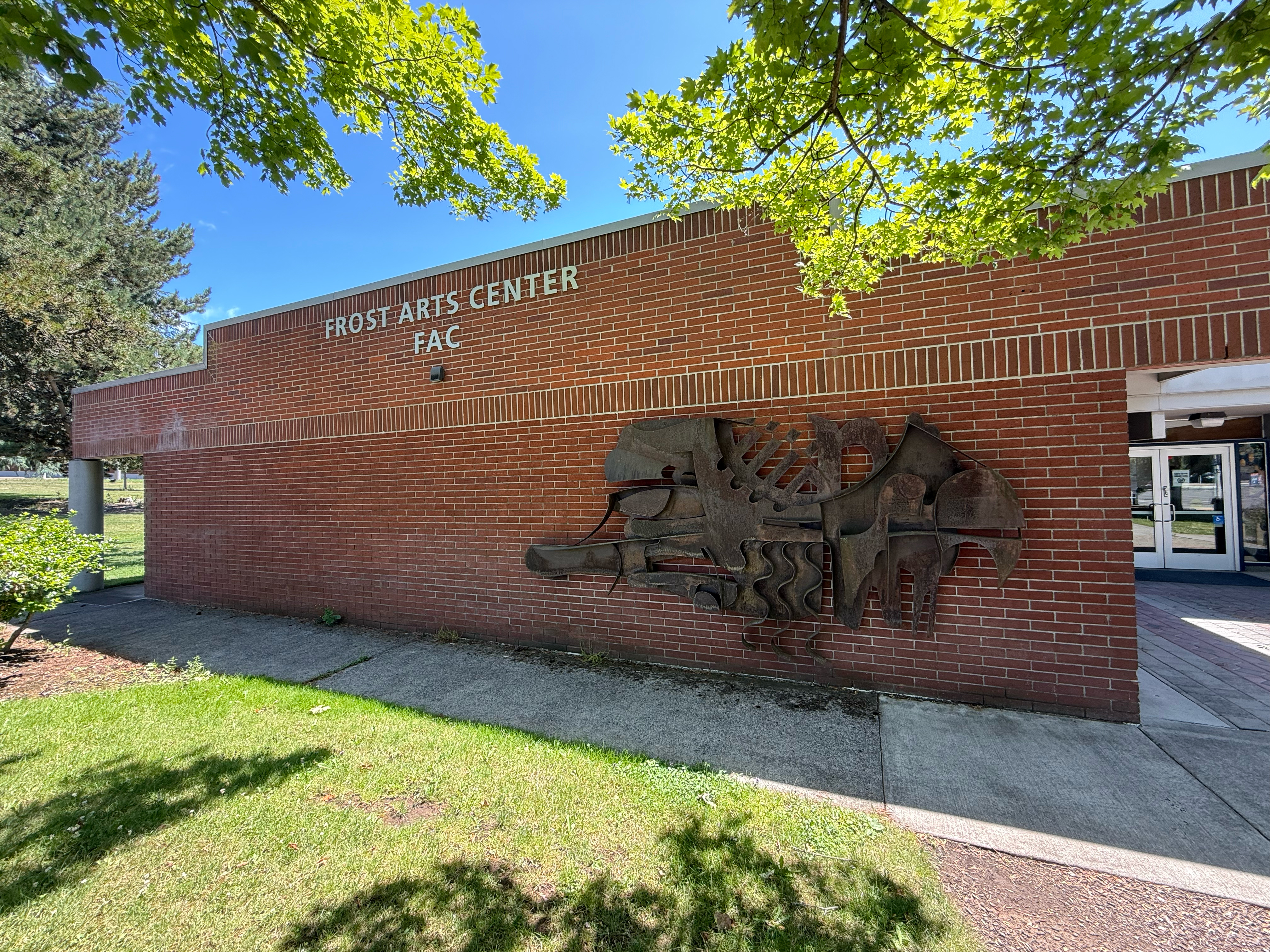 sculpture artwork