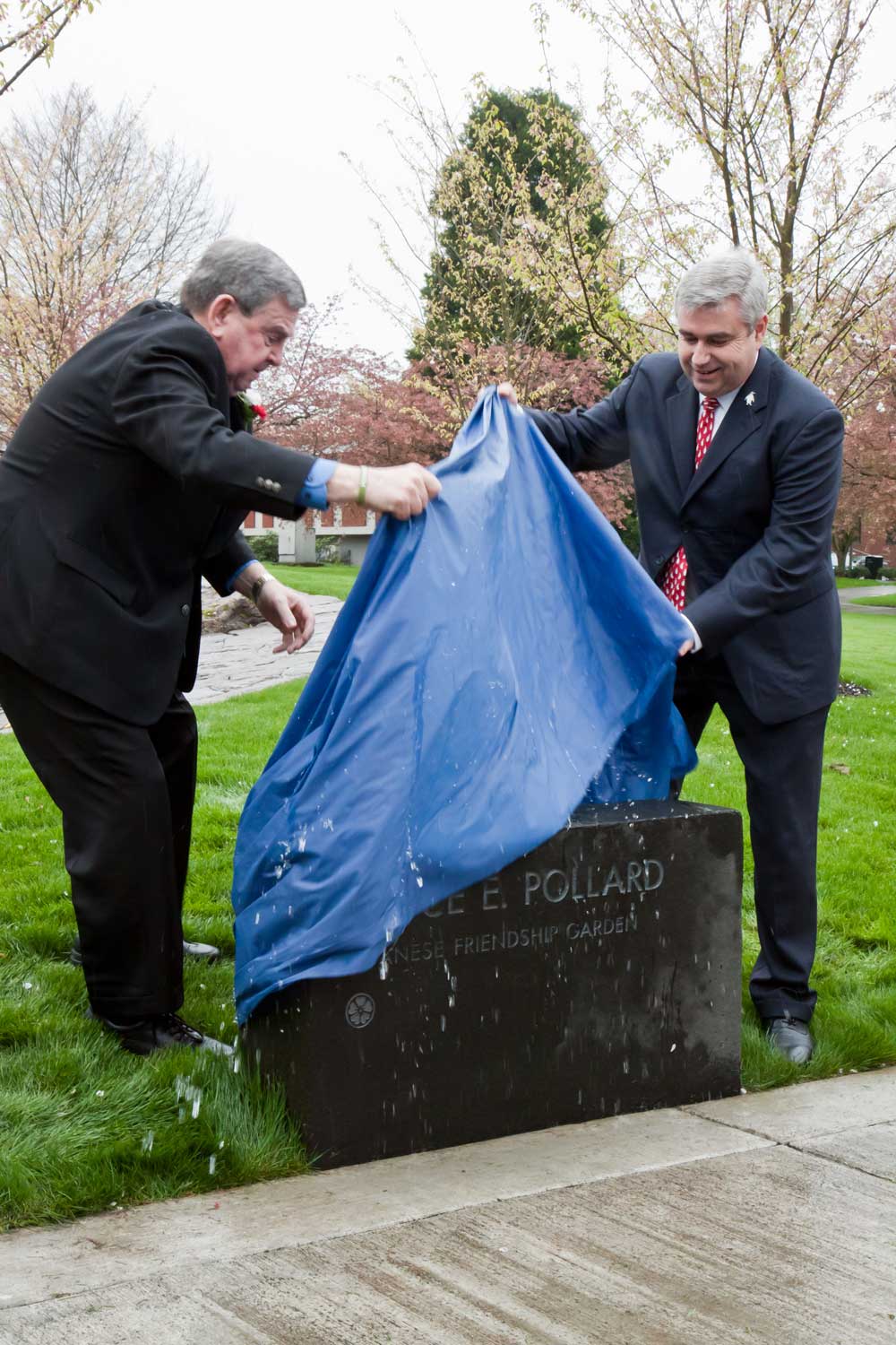 Bob Knight and Royce Pollard at ribbon cutting of the Japanese Friendship Garden.