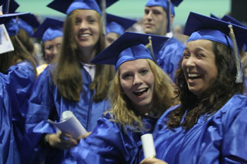 2006 graduates celebrate