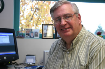 2004-2005 Exceptional Faculty honoree John Clausen