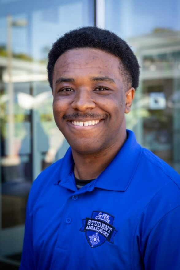 Zion's headshot photo